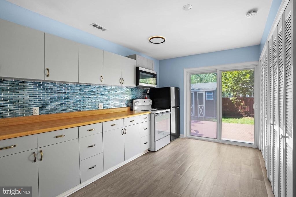 4734 Oak Road - Photo 31