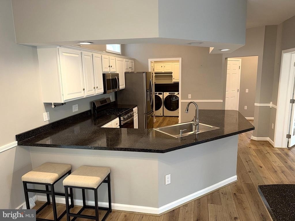 7918 Clark Station Road - Photo 3