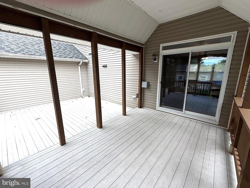 7918 Clark Station Road - Photo 37