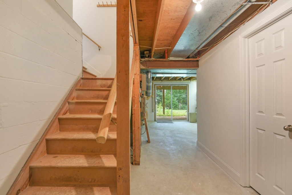 91 Premier Court - Photo 38