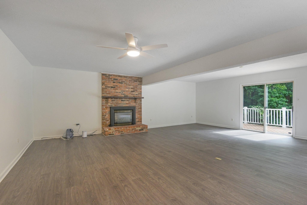 91 Premier Court - Photo 18