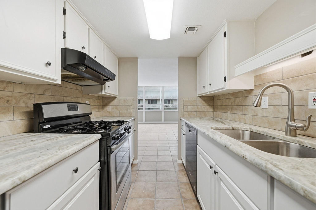 1800 Lavaca St - Photo 8