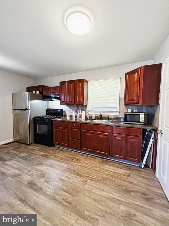 847 Lincoln Street - Photo 9