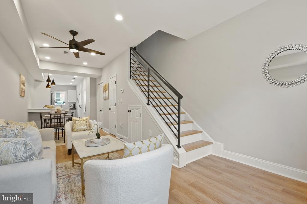 3207 Sherman Avenue Nw - Photo 3