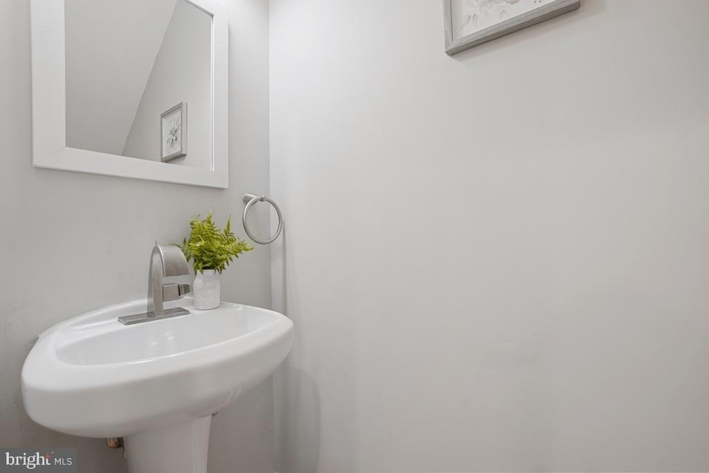 3207 Sherman Avenue Nw - Photo 16