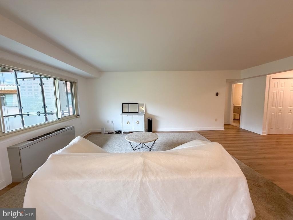 4201 Cathedral Avenue Nw - Photo 10