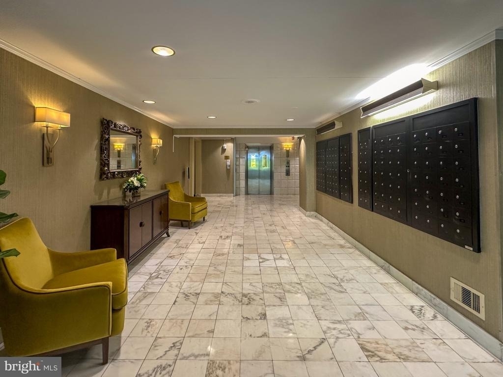 4201 Cathedral Avenue Nw - Photo 19