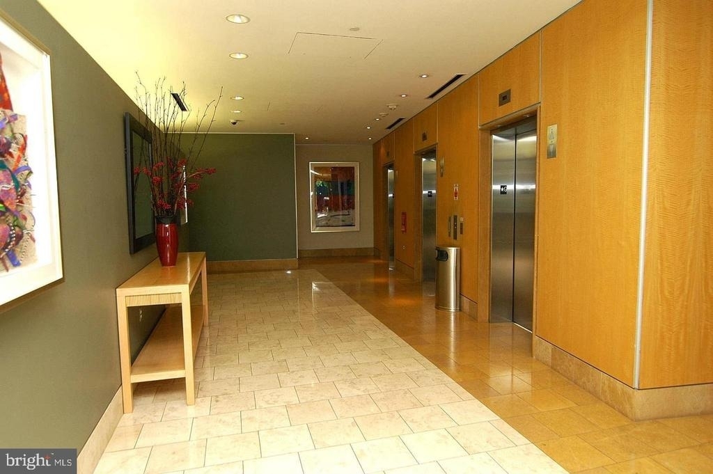 1117 10th Street Nw - Photo 3