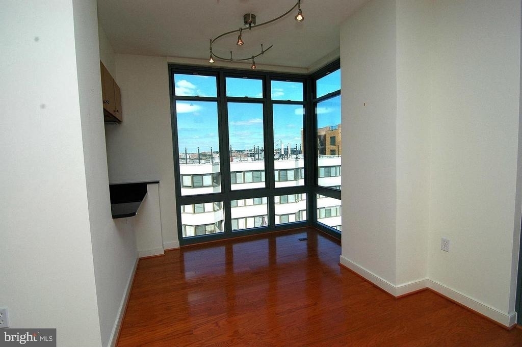 1117 10th Street Nw - Photo 6