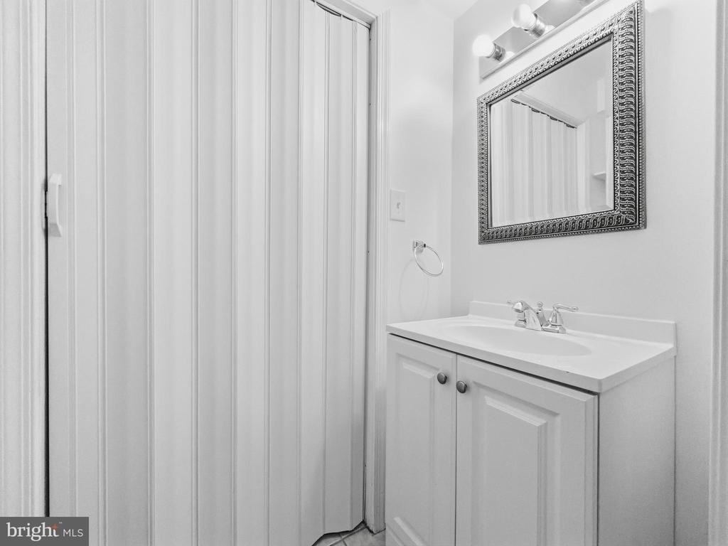 1813 8th Street Nw - Photo 7