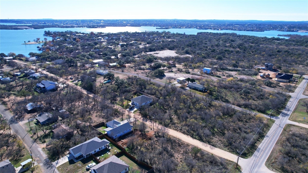 111 E Hickory Dr - Photo 5