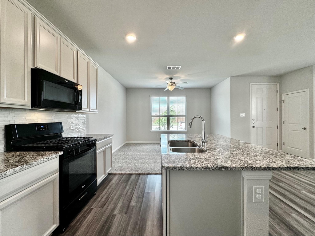 5701 Pleasanton Pkwy - Photo 5