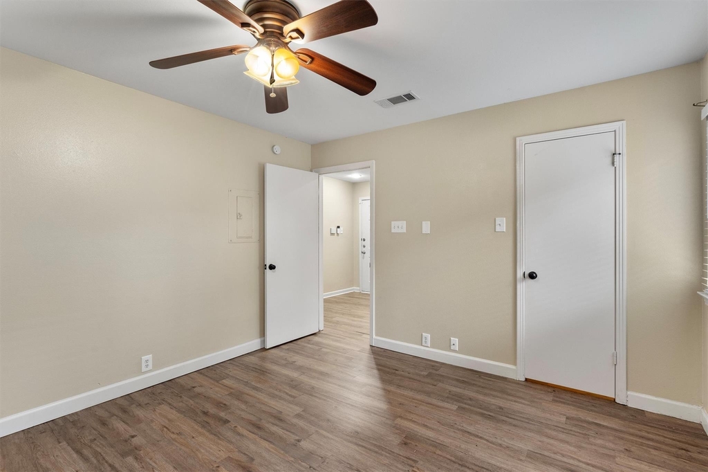 6810 Deatonhill Dr - Photo 12