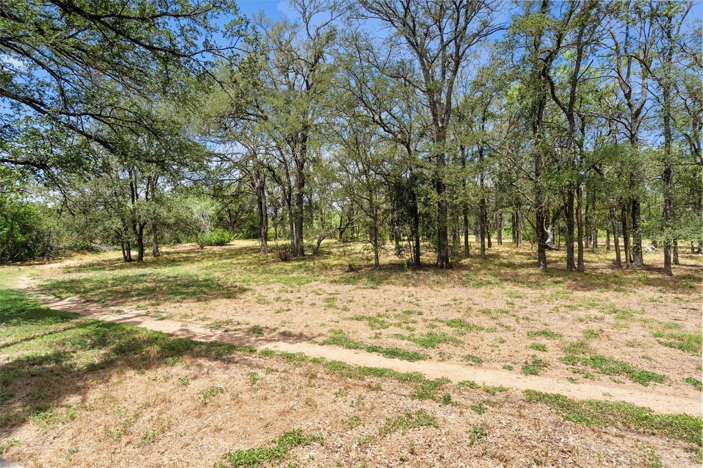 6810 Deatonhill Dr - Photo 17