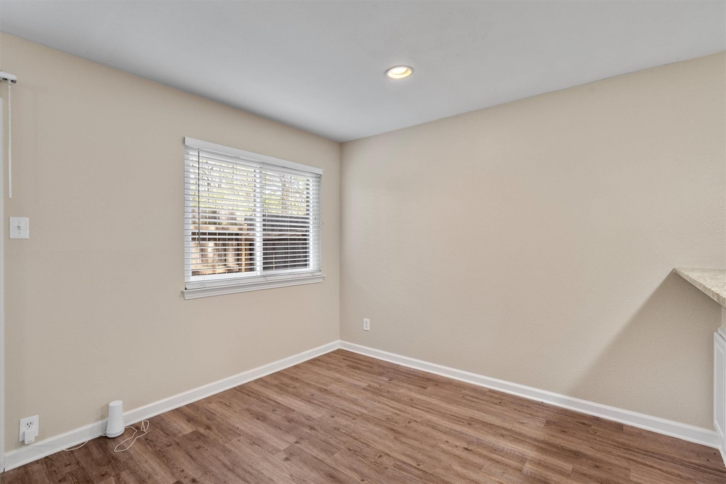 6810 Deatonhill Dr - Photo 6