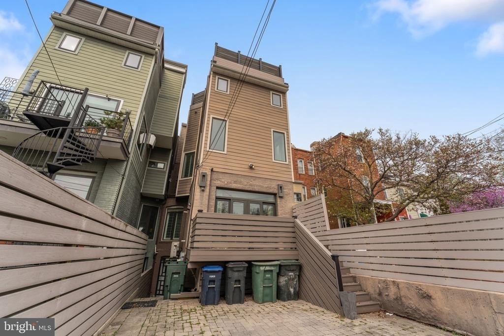 2421 1st Street Nw - Photo 32