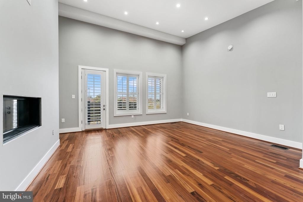 2421 1st Street Nw - Photo 14