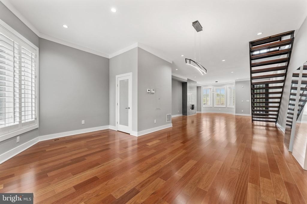 2421 1st Street Nw - Photo 7