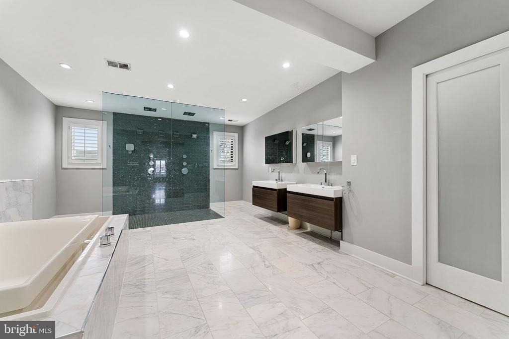 2421 1st Street Nw - Photo 19