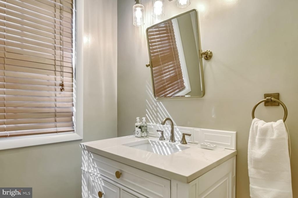 8112 Eastern Avenue Nw - Photo 8
