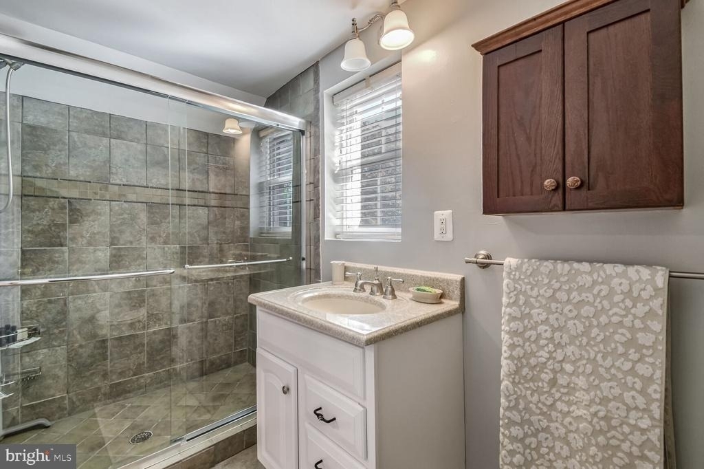 8112 Eastern Avenue Nw - Photo 22