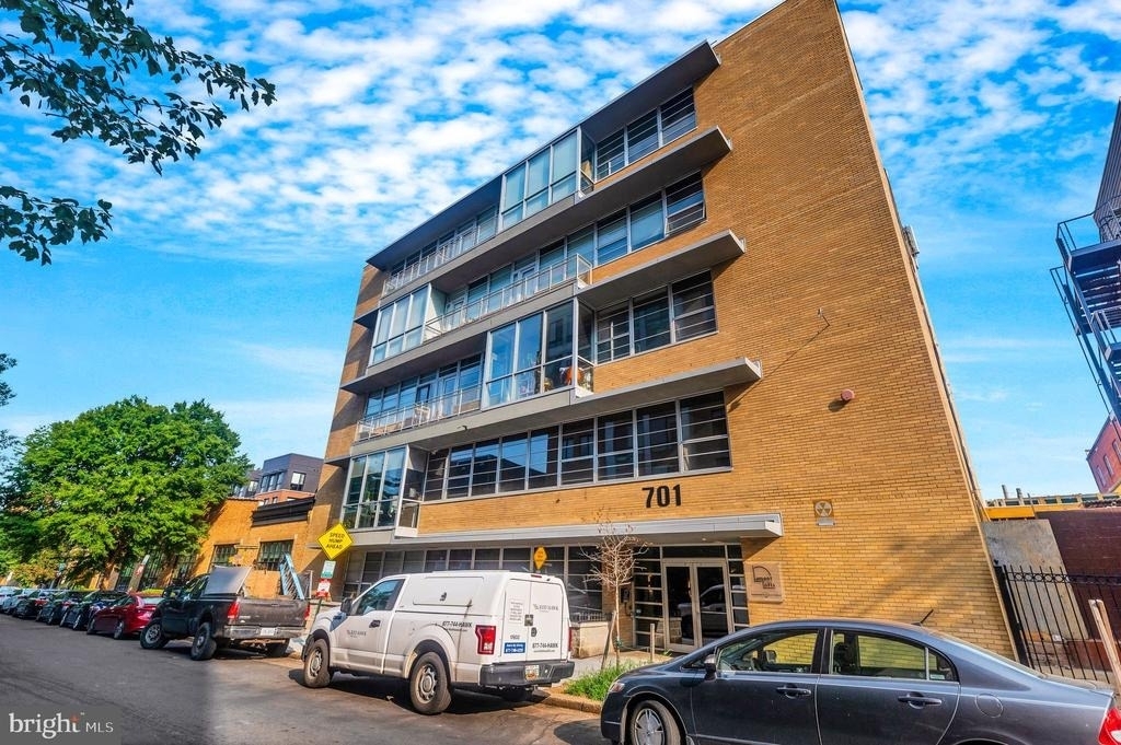 701 Lamont Street Nw - Photo 1