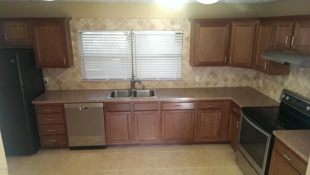 4455 Rainer Road - Photo 7