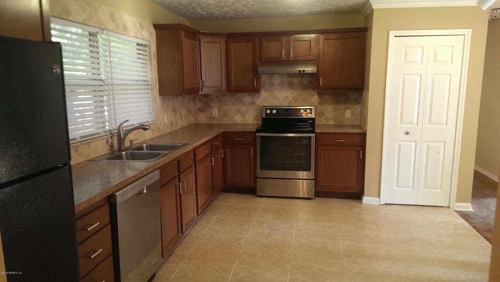 4455 Rainer Road - Photo 4