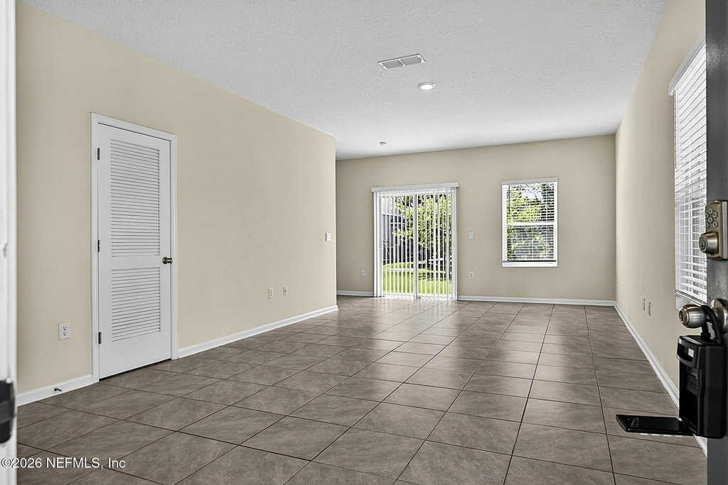 7739 Legacy Trail - Photo 3