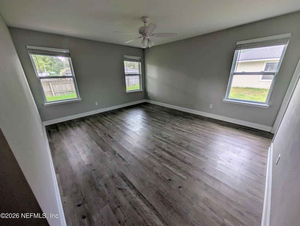 1380 Ottawa Avenue - Photo 13