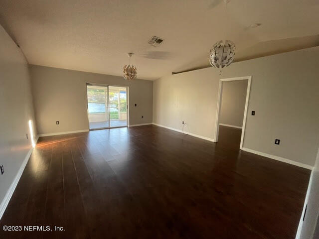 10538 Lantana Lakes Drive N - Photo 7