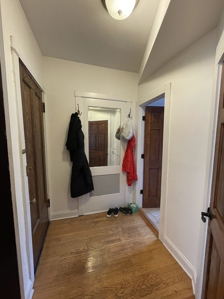 3722 N Sheffield Avenue - Photo 9