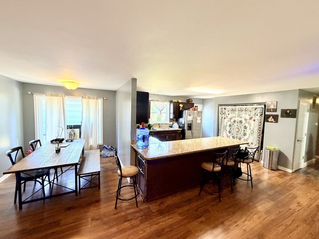 419 Singapore Lane - Photo 6