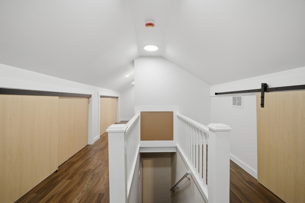 7236 W Pratt Avenue - Photo 13