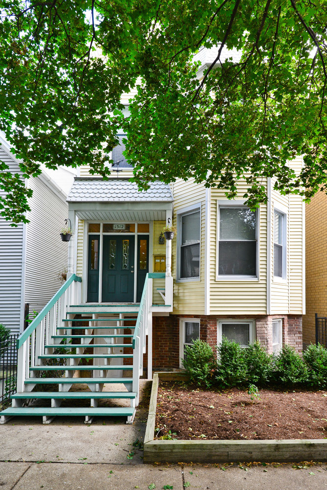 1512 W School Street - Photo 0