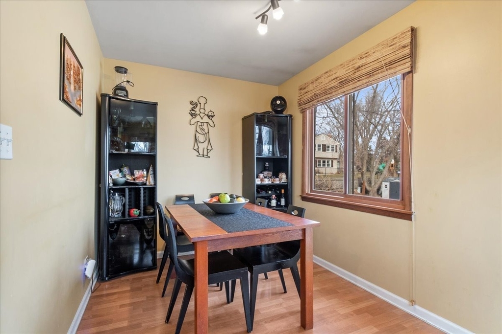 517 Longwood Drive - Photo 8