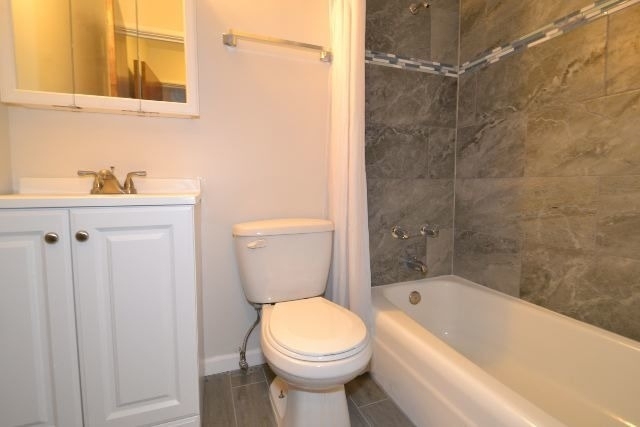 1040 W Hollywood Avenue - Photo 12