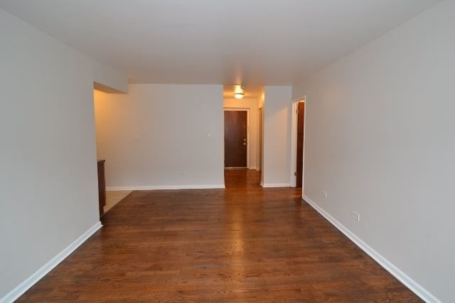 1040 W Hollywood Avenue - Photo 8