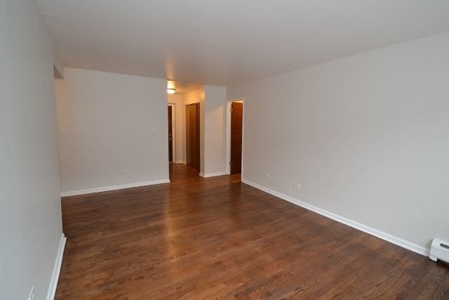 1040 W Hollywood Avenue - Photo 7