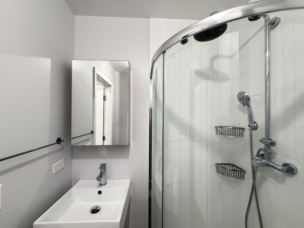 1136 W Wilson Avenue - Photo 18
