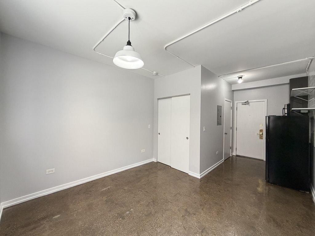 1136 W Wilson Avenue - Photo 8