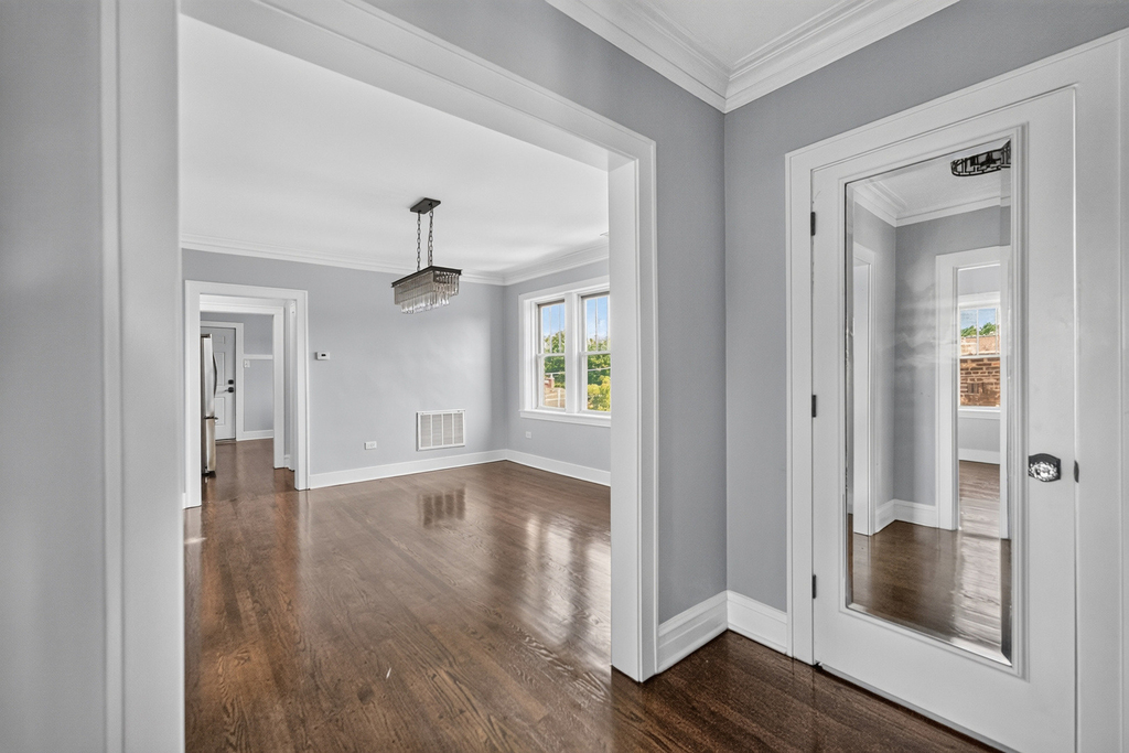 1101 S Oak Park Avenue - Photo 3