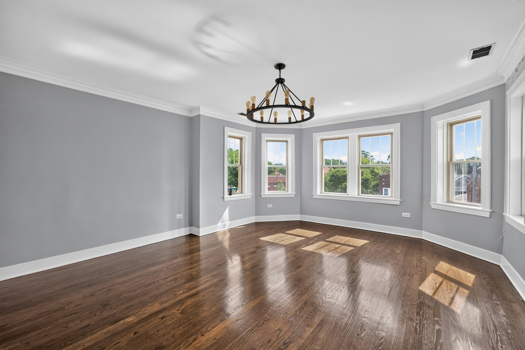 1101 S Oak Park Avenue - Photo 2