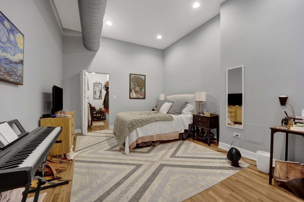 1015 W Lake Street - Photo 10