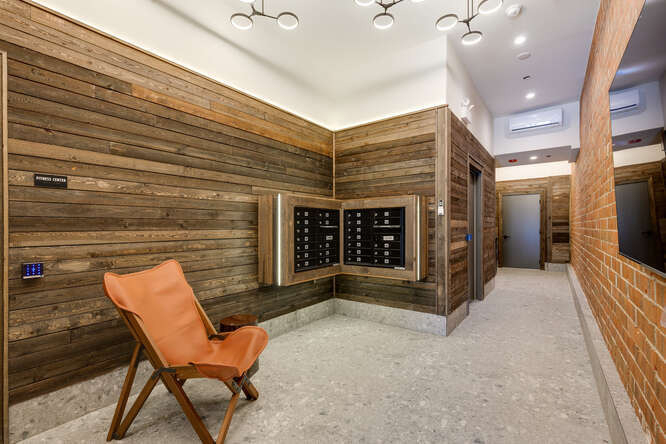 1257 N Ashland Avenue - Photo 1