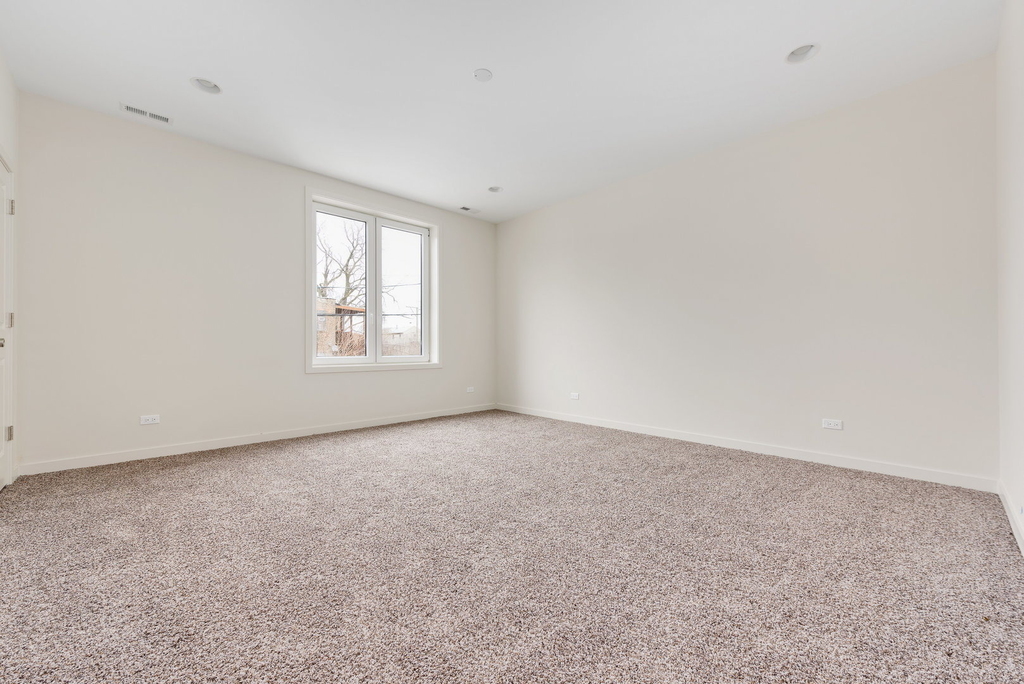 2824 W Van Buren Street - Photo 8