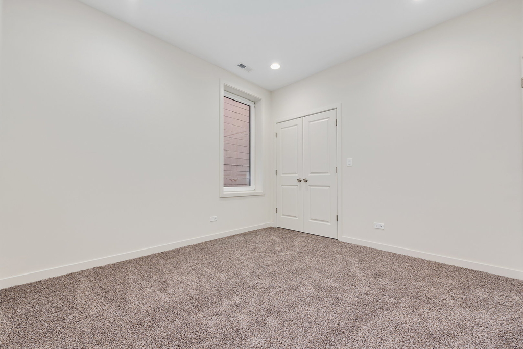 2824 W Van Buren Street - Photo 9