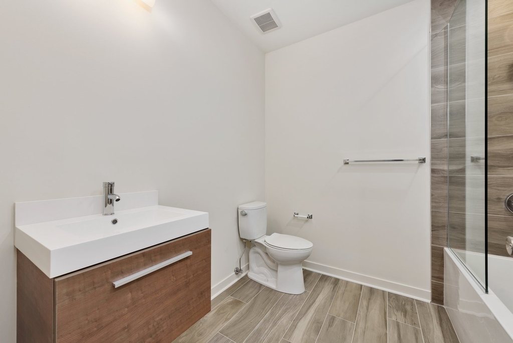2824 W Van Buren Street - Photo 12