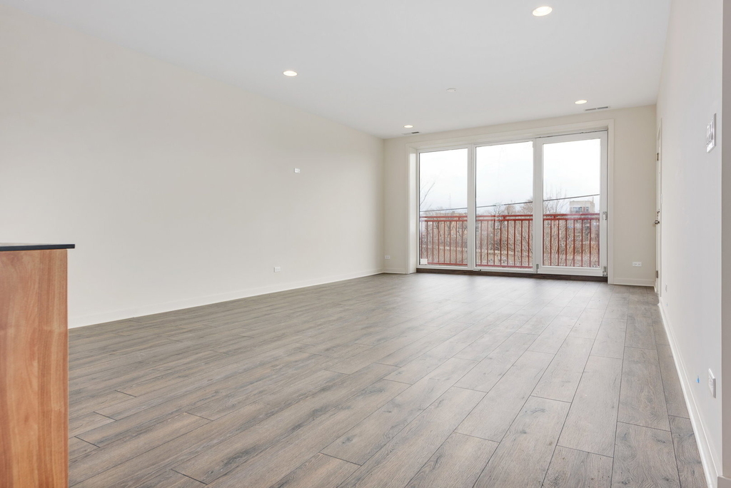 2824 W Van Buren Street - Photo 3