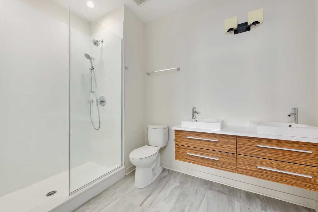2824 W Van Buren Street - Photo 11